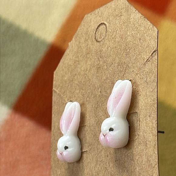 Adorable‎ Pink and White Bunny Stud Earrings - Picture 6 of 6